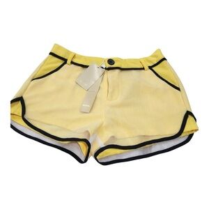 OCHIRLY size L , Yellow and black color